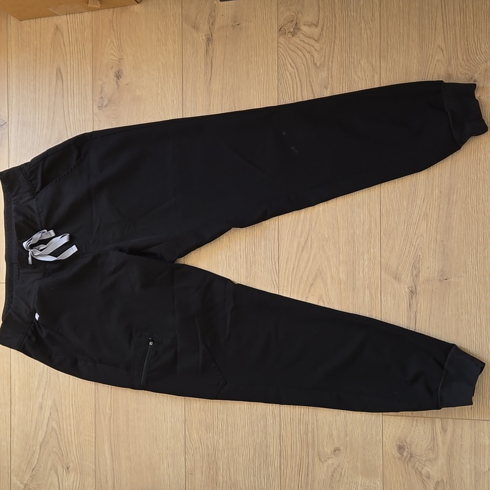 FIGS Scrubs Joggers Pants Technical Collection Womens Medium Black